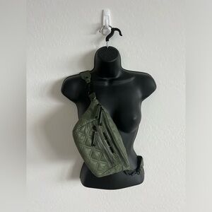 Marc New York New without Tags Crossbody bag.